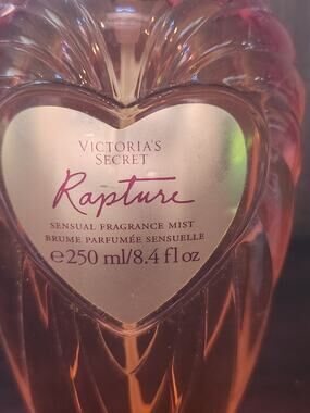 Victoria's Secret Rapture Sensual Fragrance Mist 8.4oz Heart Bottle New